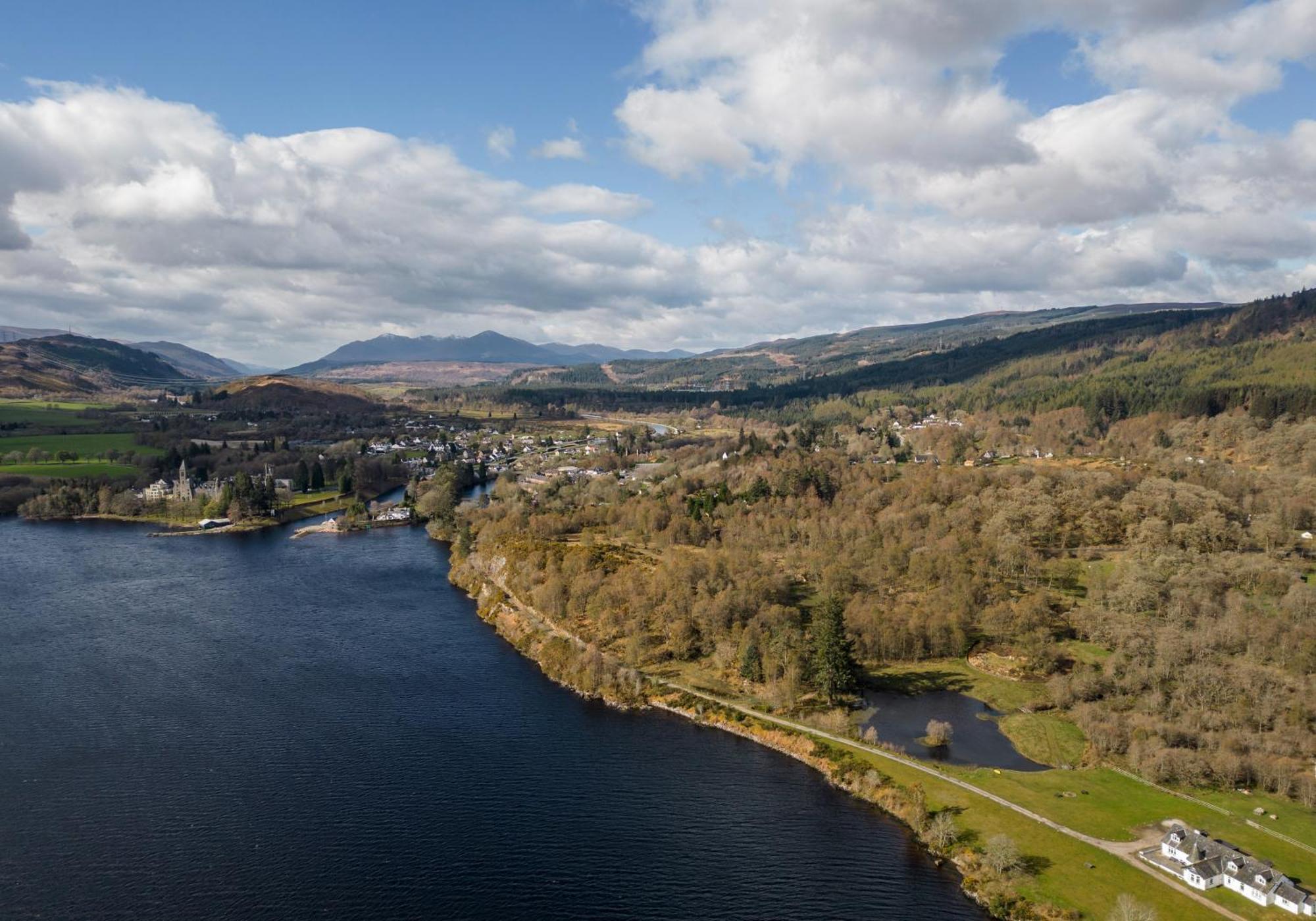 Shoreland Lodges - Cherry Lodge Fort Augustus Exterior photo